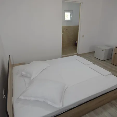 Casa Obstei 게스트하우스